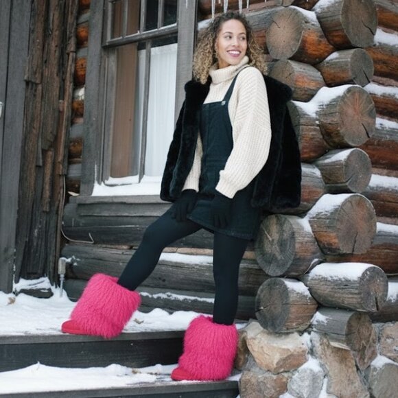 Bearpaw Boetis Pink Curly Lamb Fur Sheepskin Wool Lined Mongolian Sherpa Boots 8 - Picture 2 of 10